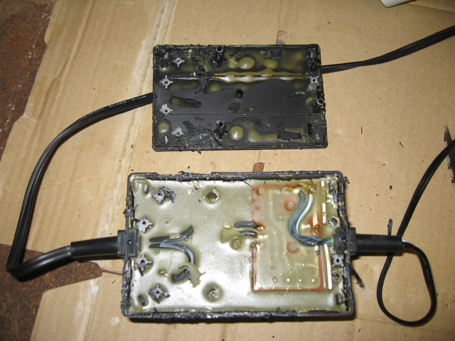 2010-08-29-atari800xl-inside-the-power-p