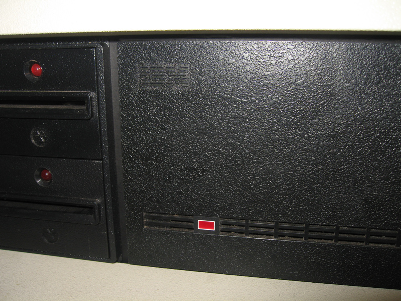 Badged XT HD faceplate