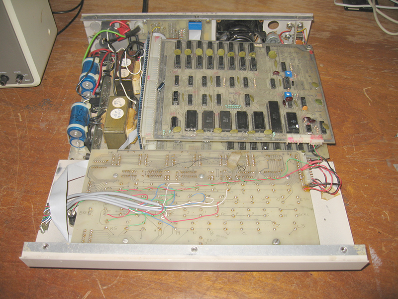 The naked Challenger 4P