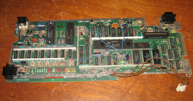 ti-99/4a mainboard