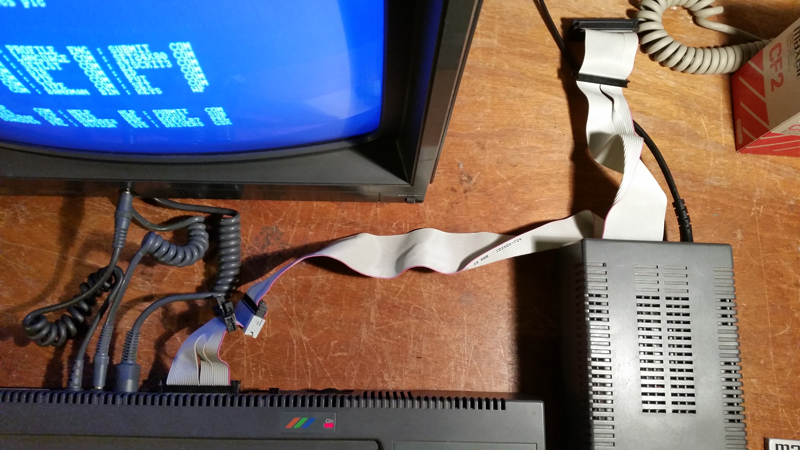 Amstrad 6128 and external drive - Home-made cable