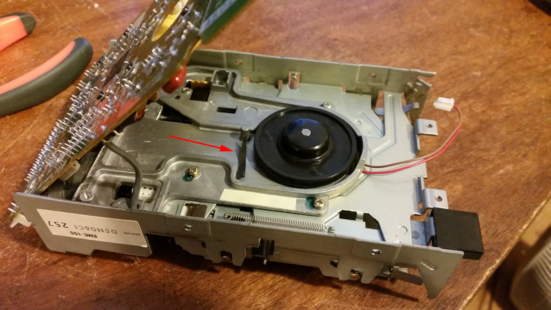 Amstrad external floppy disk drive showing perished belt