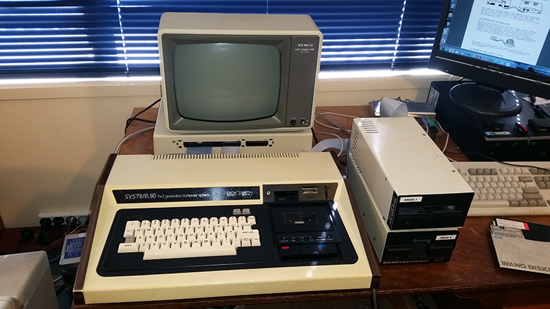 Dick Smith System 80 in 2-drive configuration
