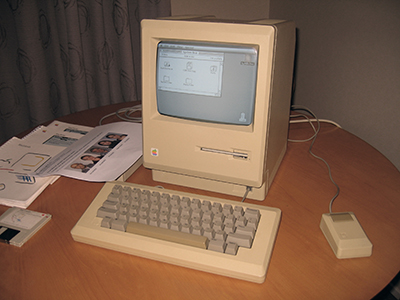 Apple Macintosh 128 (The original 