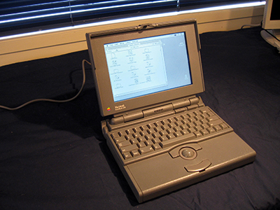 Apple Macintosh Powerbook 145b